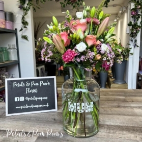 Florist choice vase arrangement