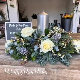 Winter Frost table centerpiece